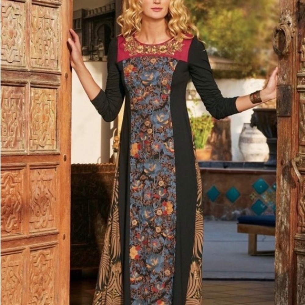 NWT SOFT SURROUNDINGS Maxi Dress Womens Medium Black Floral Embroidered Boho
